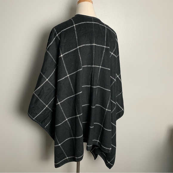 Old Navy wool blend plaid poncho top black white size XL-XXL - Picture 4 of 6